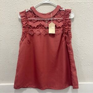 Hem & Thread Eyelet Lace Ruffle Sleeve Blouse NWT Size Small